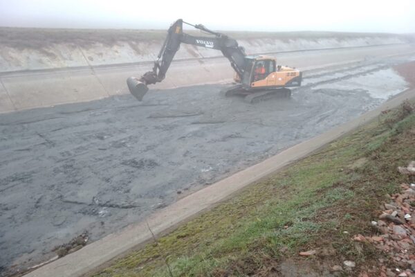 8e00d68d-4a21-4ca8-b933-dc857f44c86f