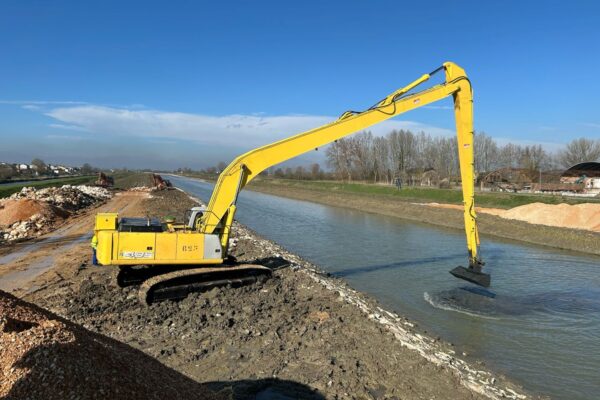 c0c5e83c-fc58-494d-bcc6-ab1709221efc