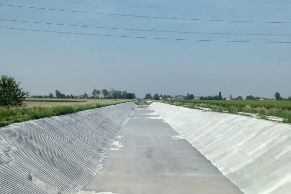 06fbb73d-8aec-4212-9bf0-911da3f4da6a