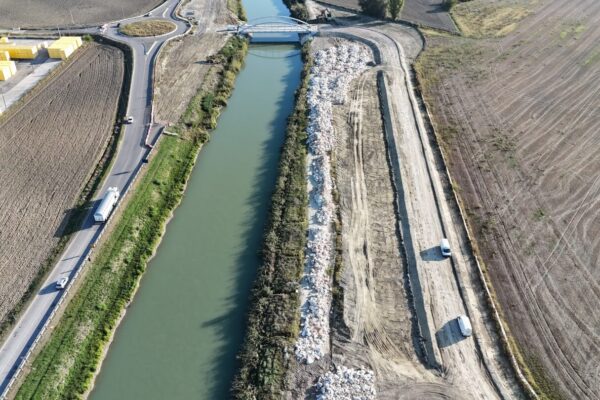 Realizzazione strada Cavaliera