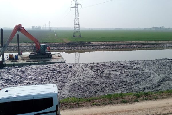 Lavori di espurgo (2)